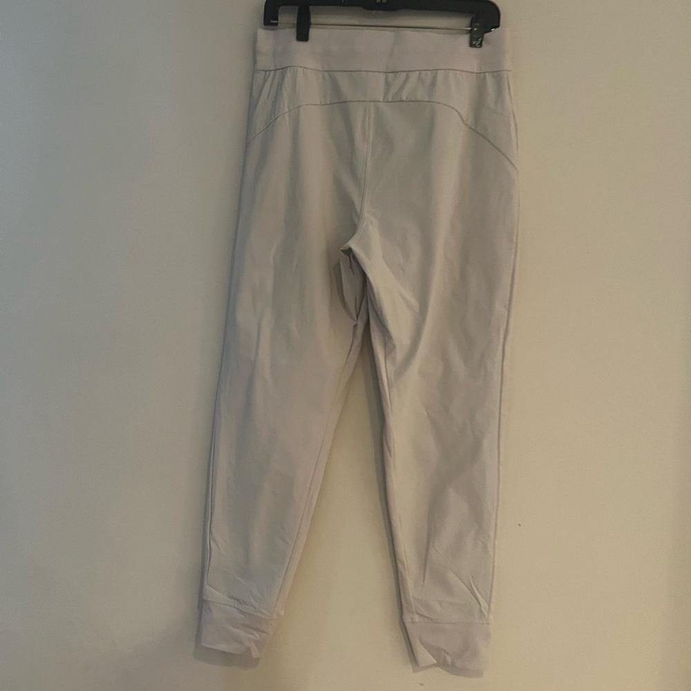 Athleta Women's Cream Jogger Pants - Picture 9 of 14